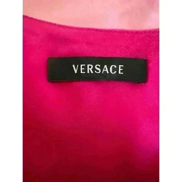 VERSACE PINK SLEEVELESS ZIP UP BACK FULLY LINED DRESS SIZE SMALL - Picture 9 of 16